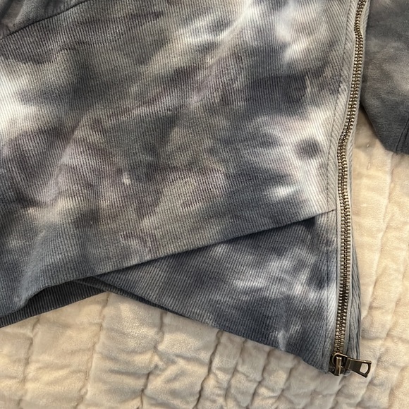 Young fabulous and broke size, small sweatshirt, dress, gray white - Picture 7 of 10